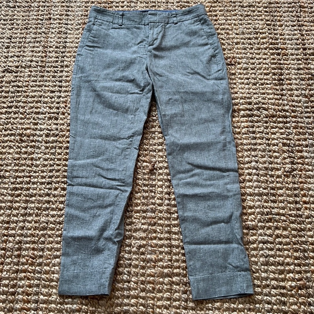 Banana Republic dress pant. Size 00P.